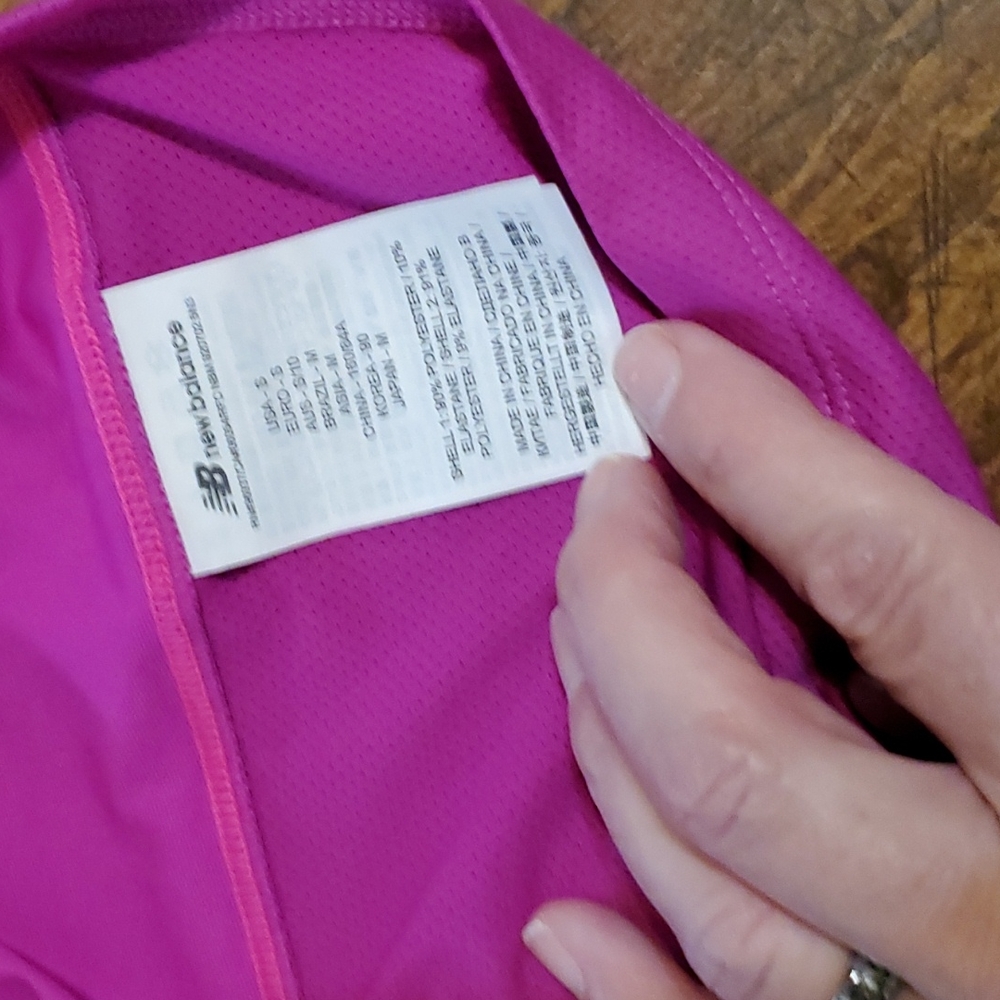 NWT New Balance Athletic Racerback Top Small - Picture 10 of 12
